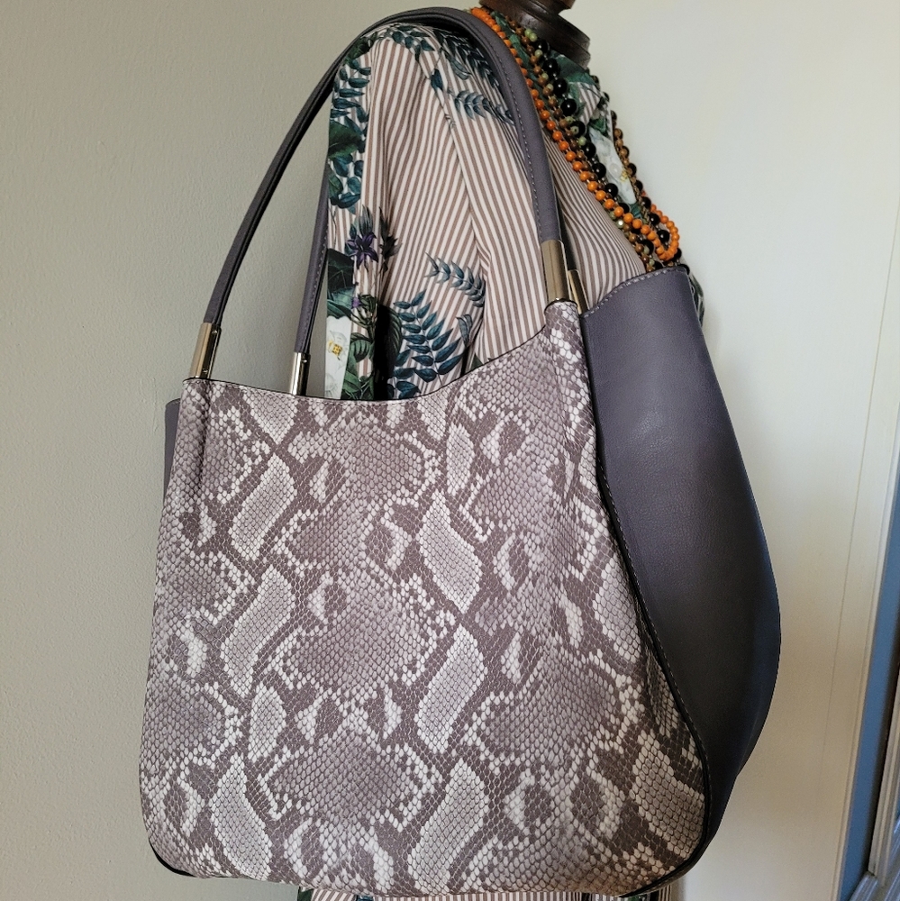 NWOT Alfani for Macy's Bangle Tote bag